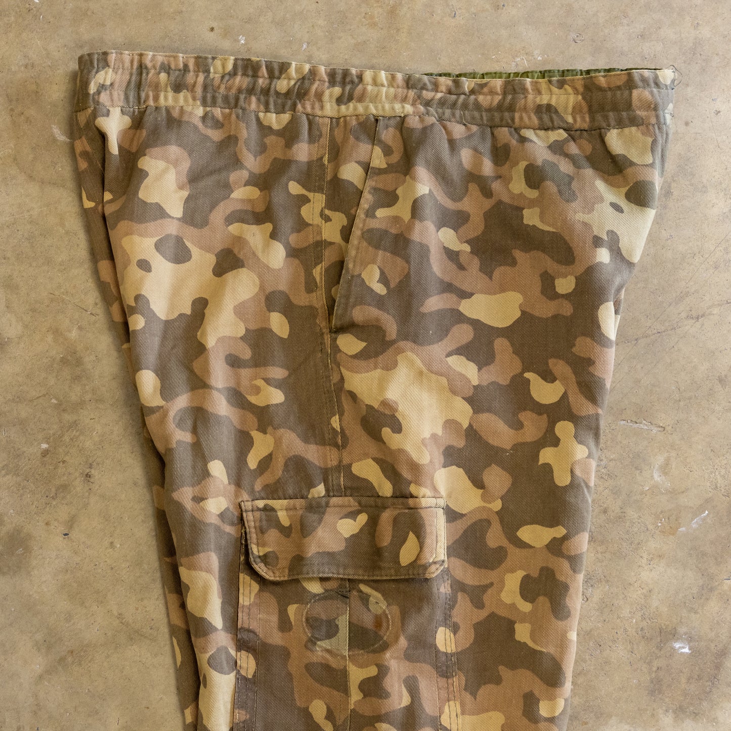 Ukrainian Dubok Pants w/ Elastic Waist