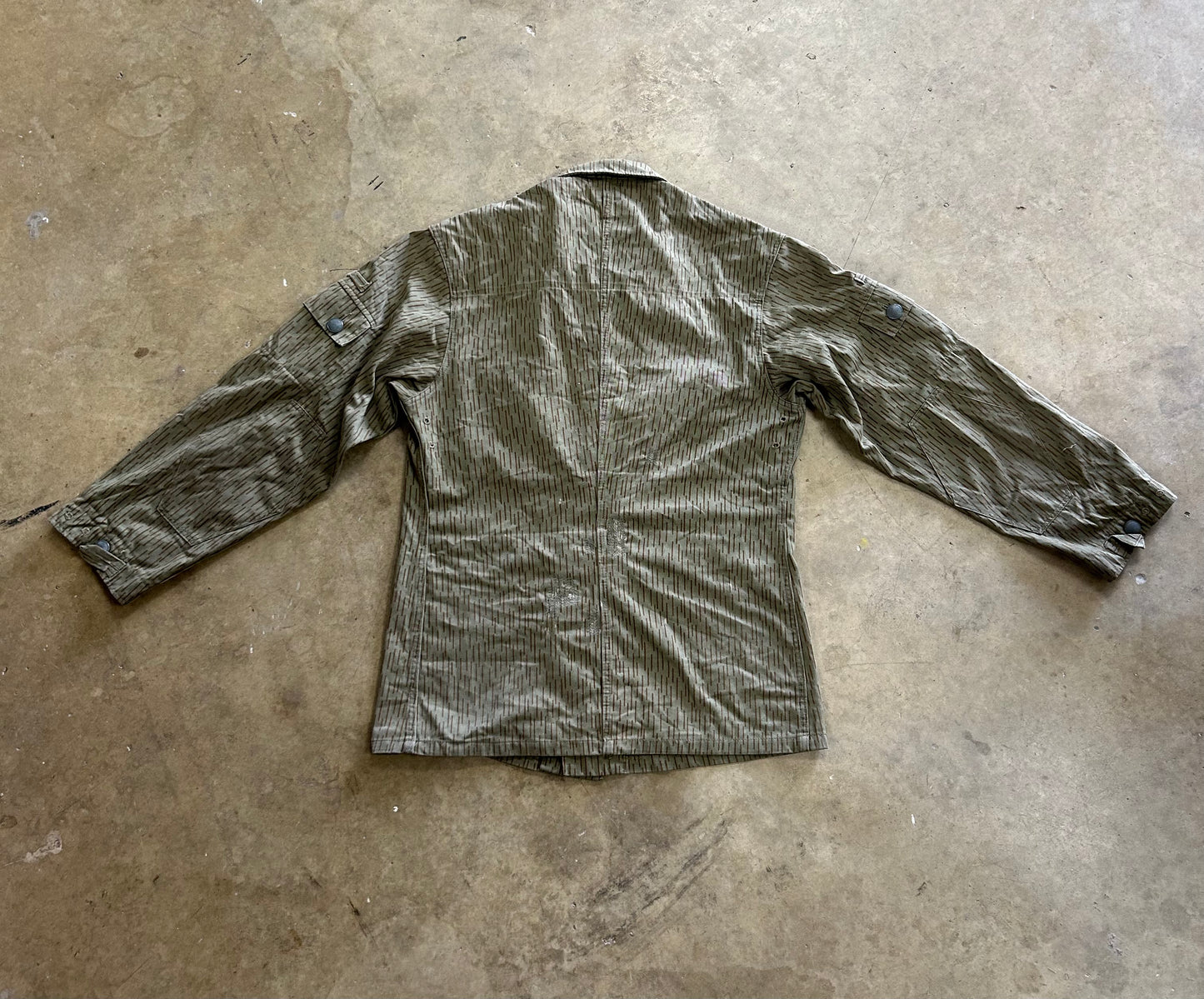 East German Strichtarn Field Shirt - Medium