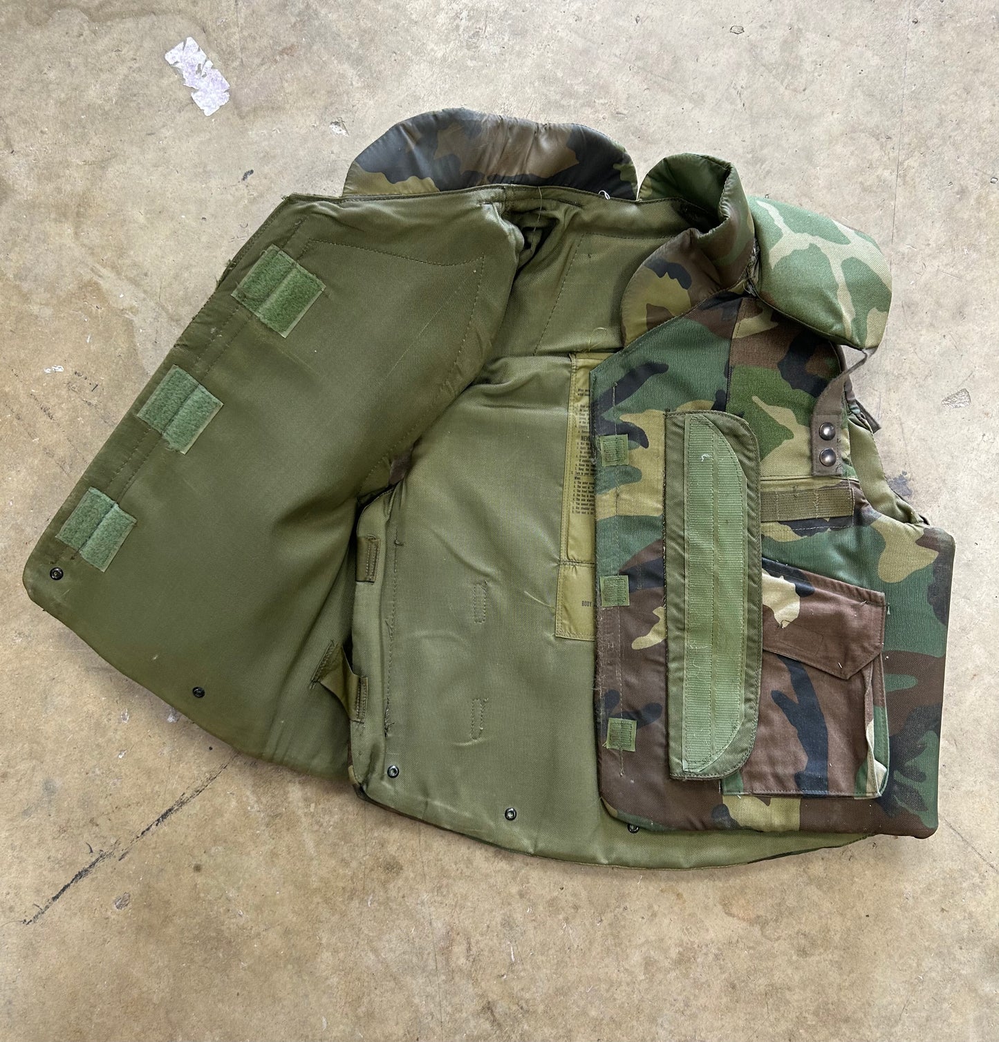 USGI PASGT Flak Vest (Medium)