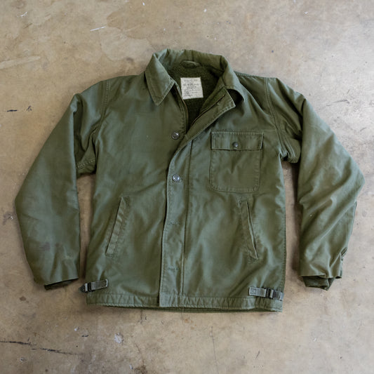 USN A-2 Deck Jacket Jacket, Cold Weather, Permeable (Medium)